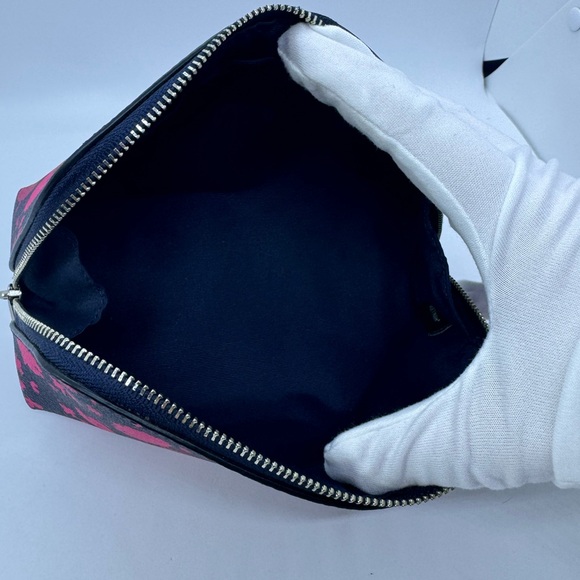 Coach Sienna Rose Print Midnight Pink Ruby Cosmetic Bag - Picture 14 of 15